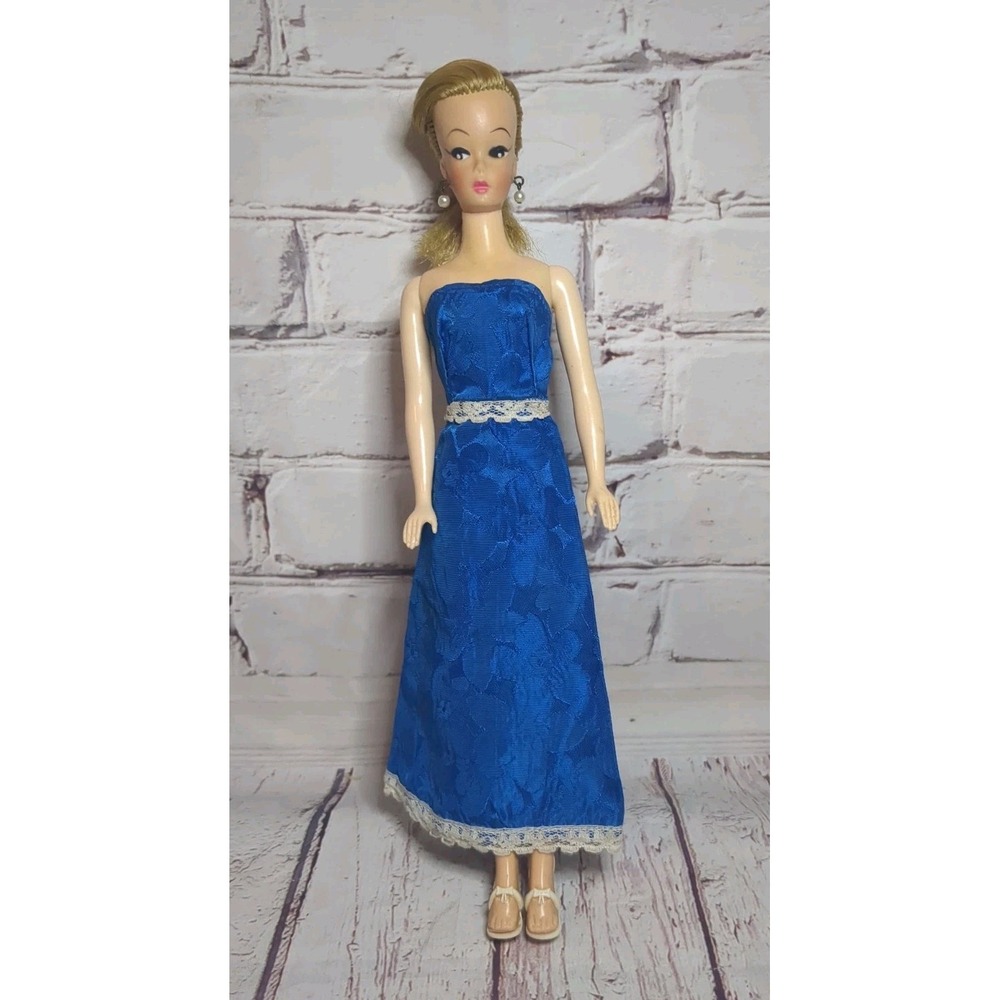Vintage Barbie Clone Doll Hong Kong Bild Lilli Uneeda Wendy 1960s